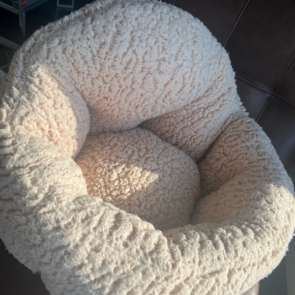 Pawsome Couture Deep Sleep Snuggler Pet Bed - Picture 3 of 3